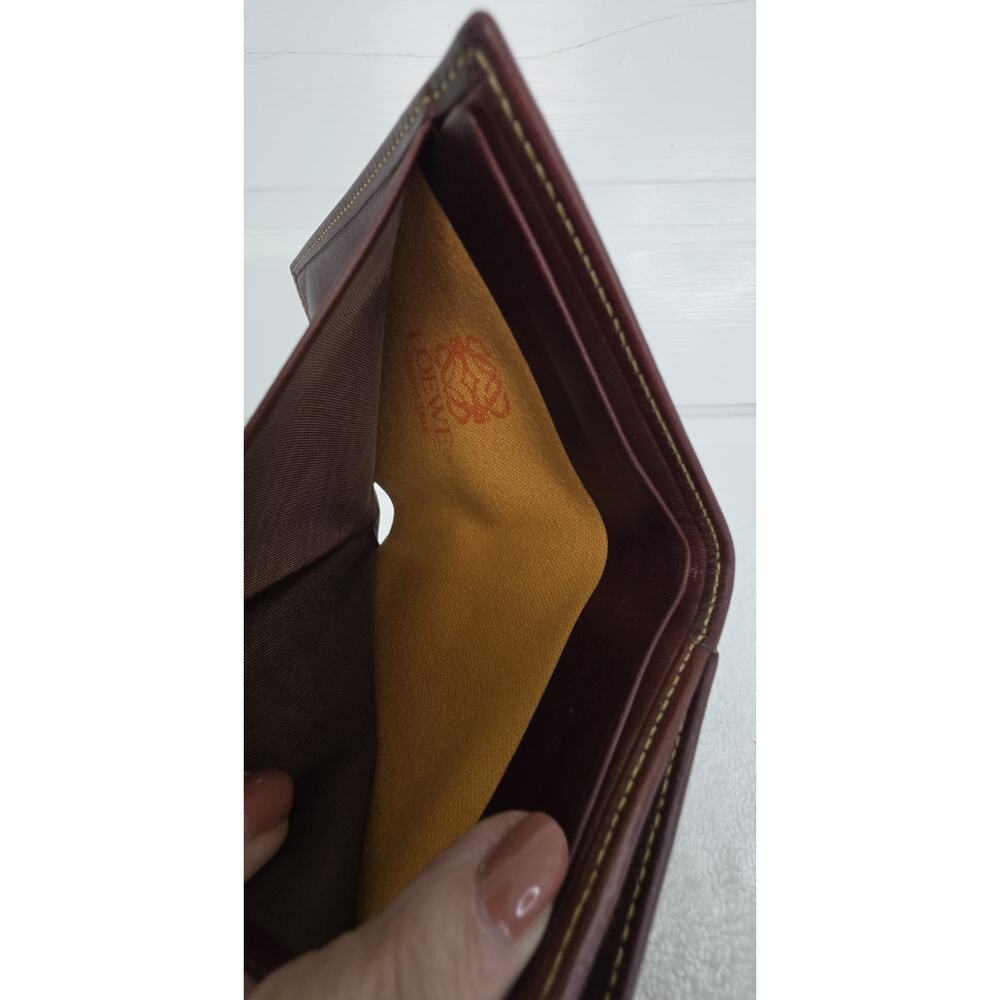 Loewe Women’s Brown/Green Solid Anagram Logo Folding Wallet, Zip Coin w/COA - Picture 4 of 8